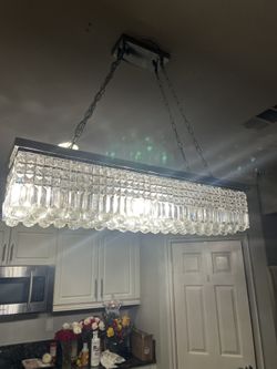 Chandelier 