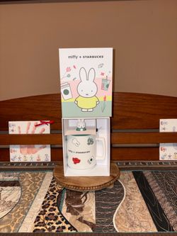 Starbucks/Miffy Mug