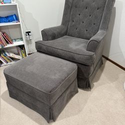 Rocking Chair / Nursing Chair / Lounger