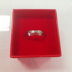 10k White Gold Ring 3g