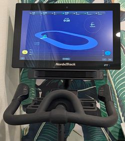 Nordictrack s22i bike