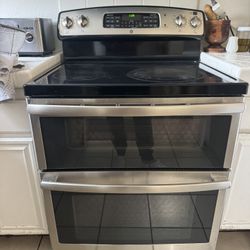 GE Electric Stove 