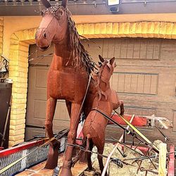 Huge Metal Art HORSE AND FOAL STATUES.