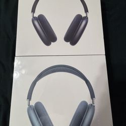 AirPod Maxes