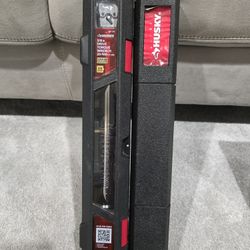 Husky 3/8 in. Drive Torque Wrench 20 to 100 ft/lbs