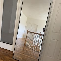 HOVET IKEA MIRROR