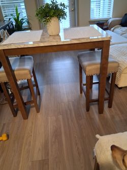 Breakfast  nook