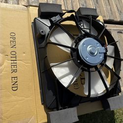 06 TO 11 CIVIC LX ENGINE COOLING FAN $70