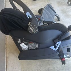 PegPerego infant seat and stroller