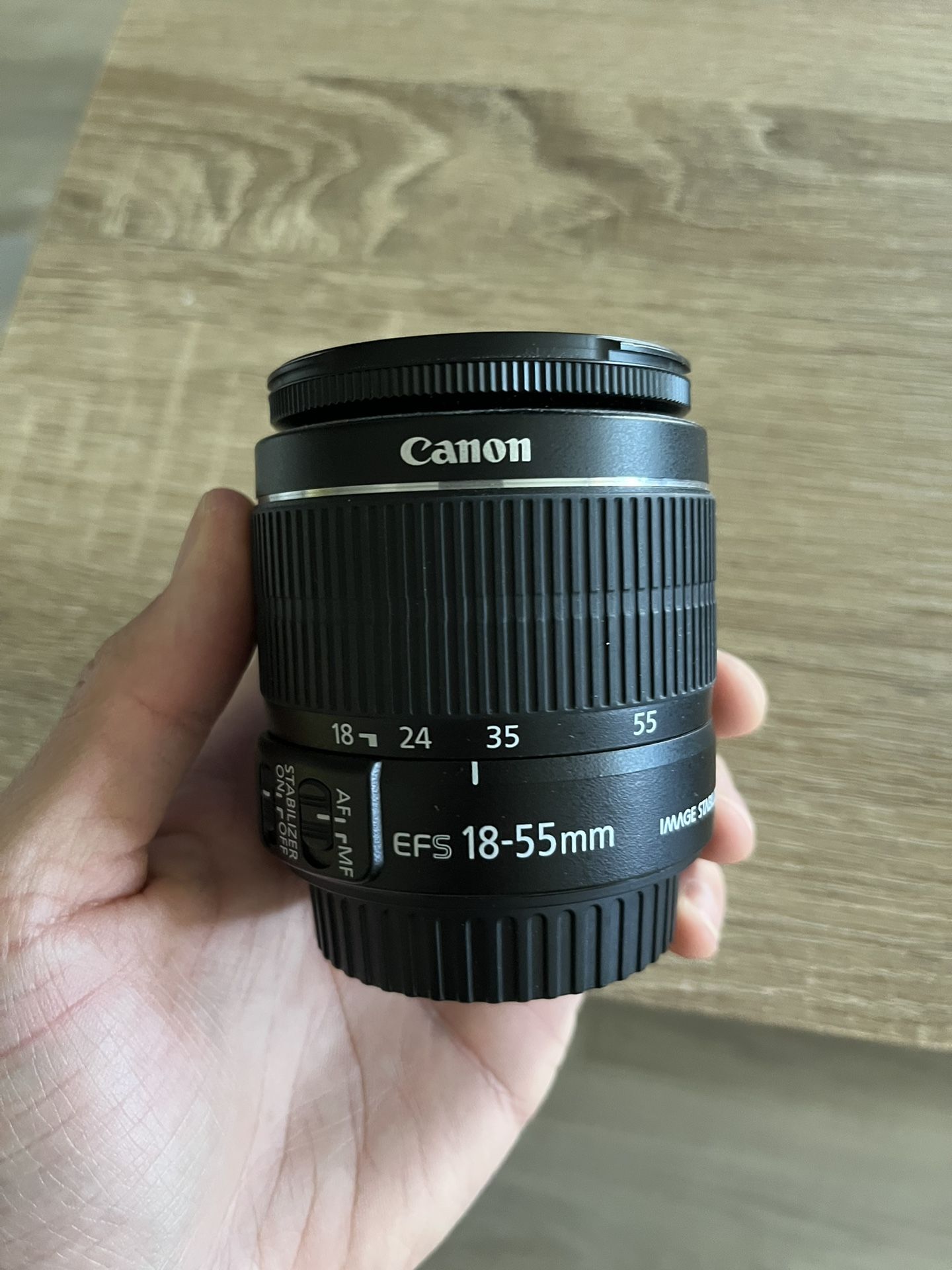 Canon EF 18-55 Kit lens