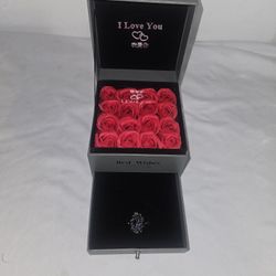 Jewelry Box Roses 