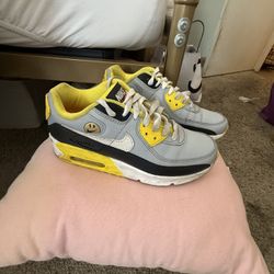Nike Air Max , Size 4y