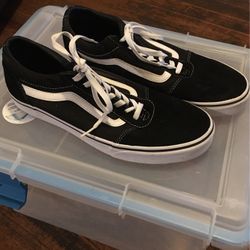 Like New Mens Vans