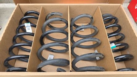 🔧 FOR SALE - OEM Tesla Model Y Springs + Dampers