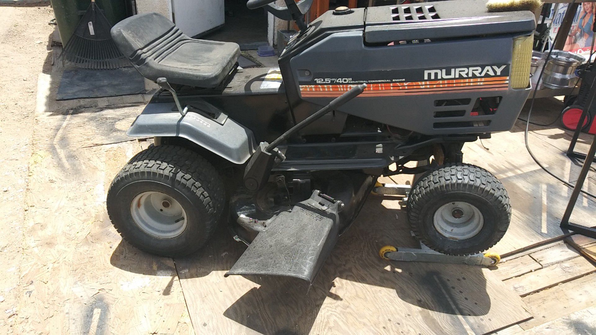 Murray 12.5 hp tractor