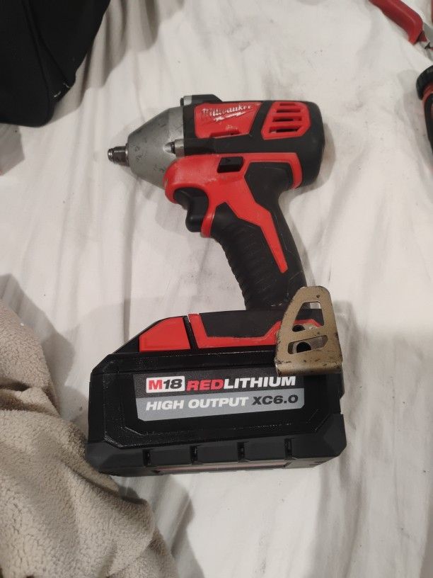 Tonight Only 125 Bucks Milwaukee Impact With New Batery