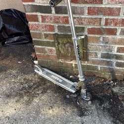 CHILDREN SCOOTER