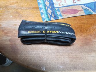 Continental Gator Hardshell 700x25mm tire