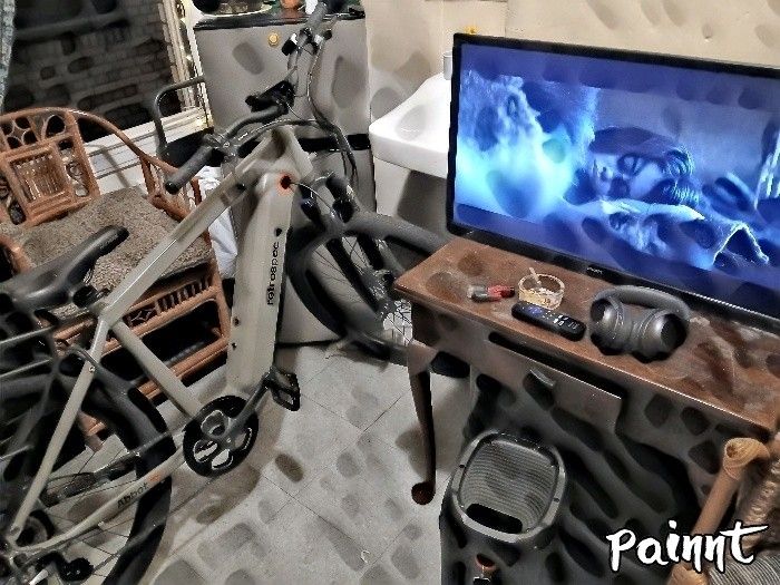 Like Brand New RETROSPEC ABBOT REV Grey E-Bike