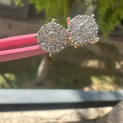 Diamond Earrings 14kt 1.80 Ct SI1