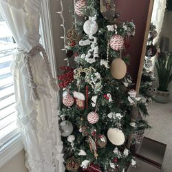 Christmas Tree 4 Feet 