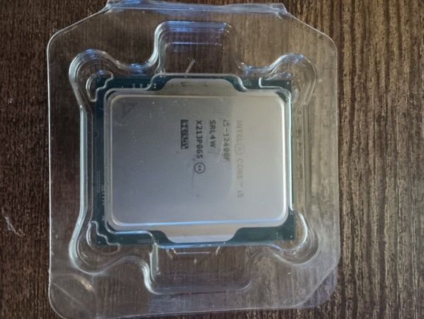 Intel I9 12400 Cpu