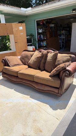 Two couches Two couches