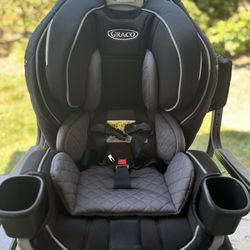 2017 Graco Newborn-Booster Car Seat