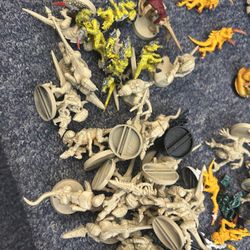 Warhammer Mostly Tyranid Figurines