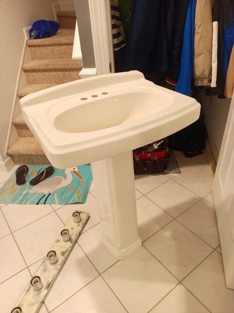 American Standard Pedestal Sink - Pristine Condition