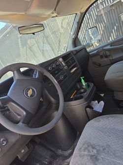 2011 chevy commercial van