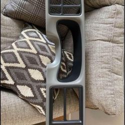99-06 Silverado Dash Bezel 