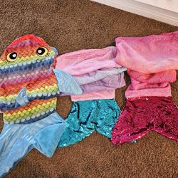***3 Beautiful, Cozy Mermaid Tail Blankets!!**
