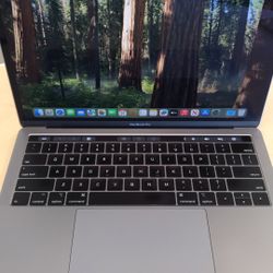 13” MacBook Pro TouchBar 