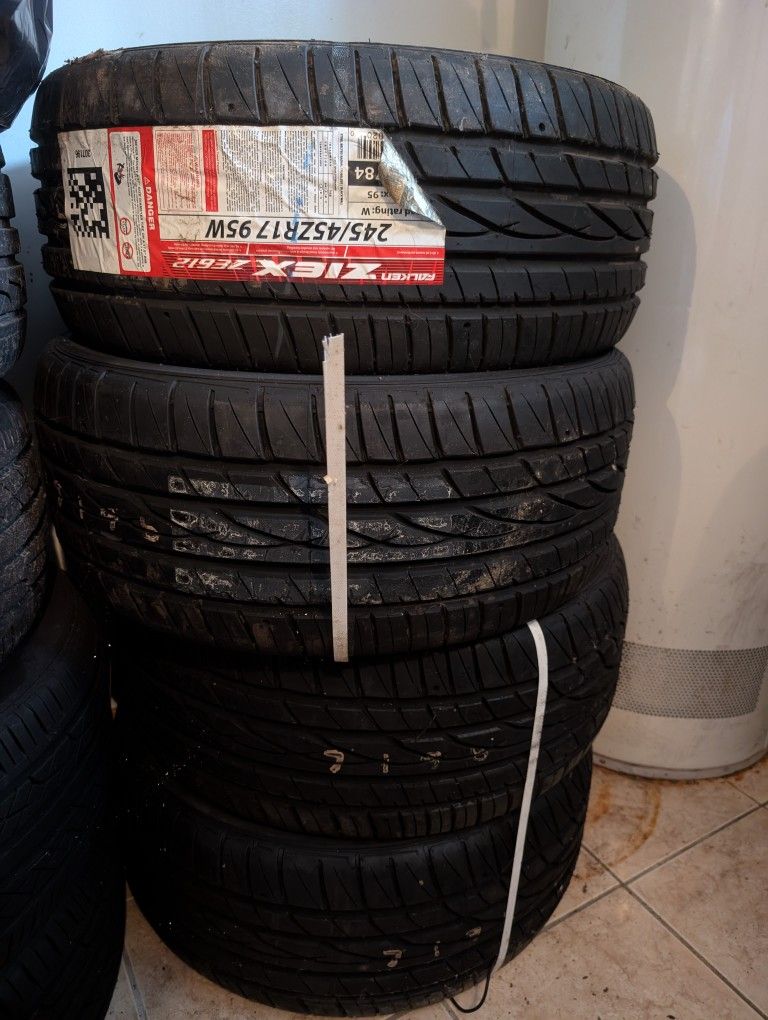 Falken ZE612 ; 245/45ZR17 95W