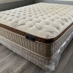 Queen Organic Cloud Edition Europillow Top 12inch Matres!!