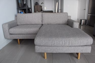 Eddy Sectional Sofa