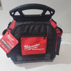 Milwaukee packout