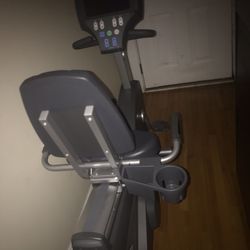 Lifefitness Bike- Commercial !!!!