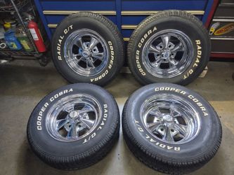 Cragar SS mag wheels universal fit with Tires in very good condition