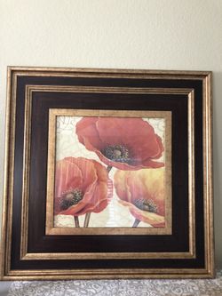 32x32 glass flower wall frame