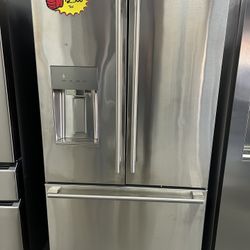 ELECTROLUX French Door REFRIGERATOR STAINLESS STEEL BRAND NEW OPEN BOX!!!!