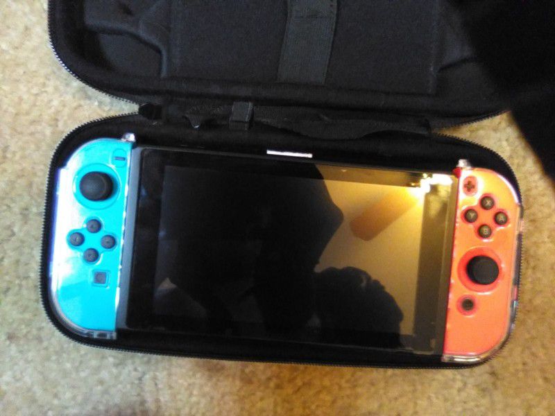 Nintendo Switch I'm Giving This 💗💗💗To The First person Wish💞💞 Me Happy Birthday💖💖 On My Cellphone Number 💖662💖268💗7296💗 With💗💗 The Screen