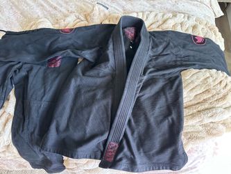 Kingz Classic Gi - Size F4 (92026 Near Police & Fire HQ)