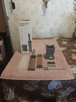 Fresh Meat Slicer w/accessories