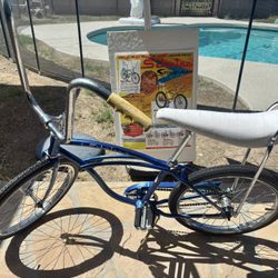 1967 Schwinn Stingray complete bike