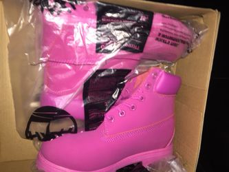 Brand new timberland size 6.5 women and 9 women