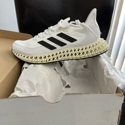 Adidas 4DFWD Size 9
