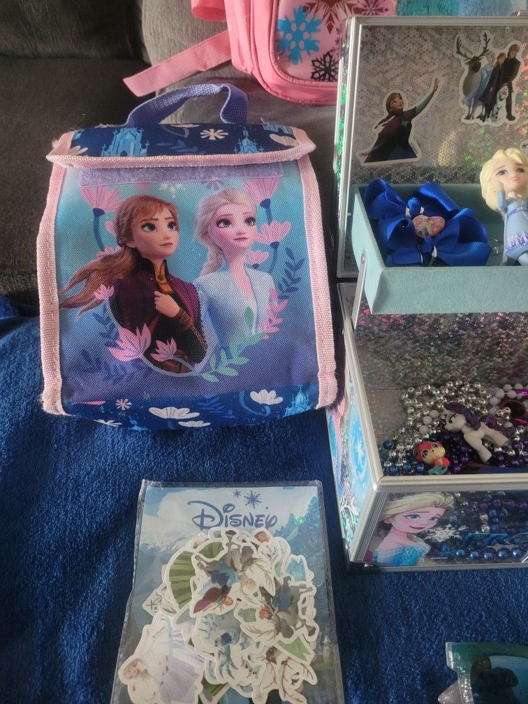 New Frozen Backpack with Utensils Lot