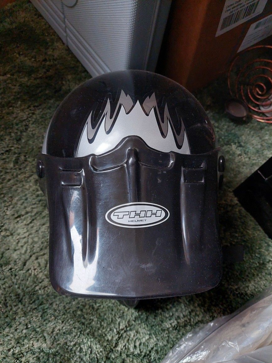 THH Motorcycle/Outdoor Helmet